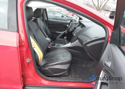 2013 Ford Focus Se from USA, damaged, VIN 1FADP3F22DL300463